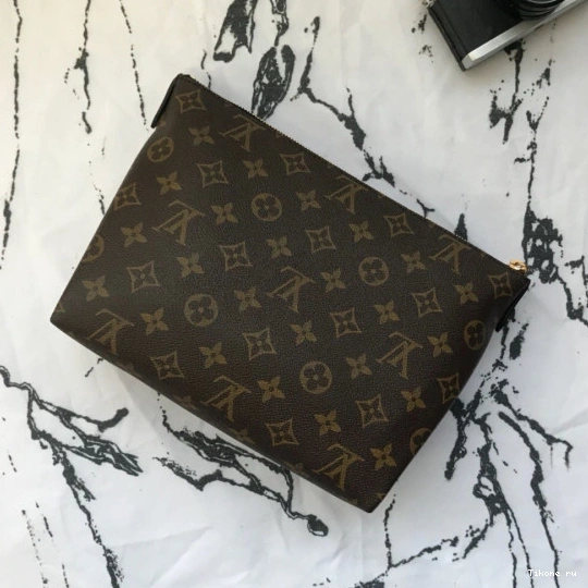 Cheap BEAUTY PALLAS Louis CASE Vuitton 0709
